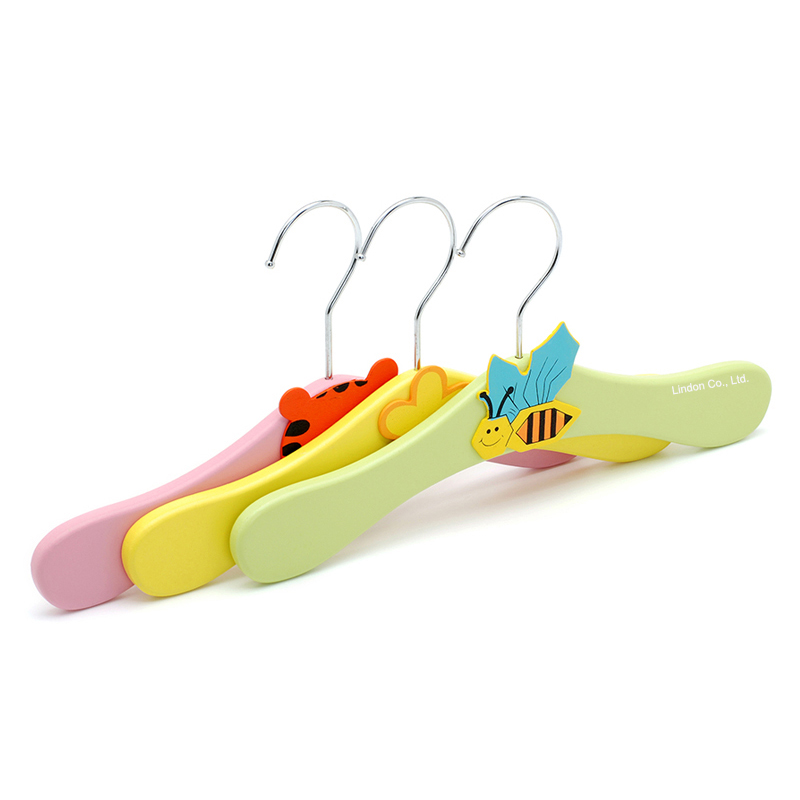 0000 Wholesale MDF Animal Wooden Small Pet Dog Clothes Hanger