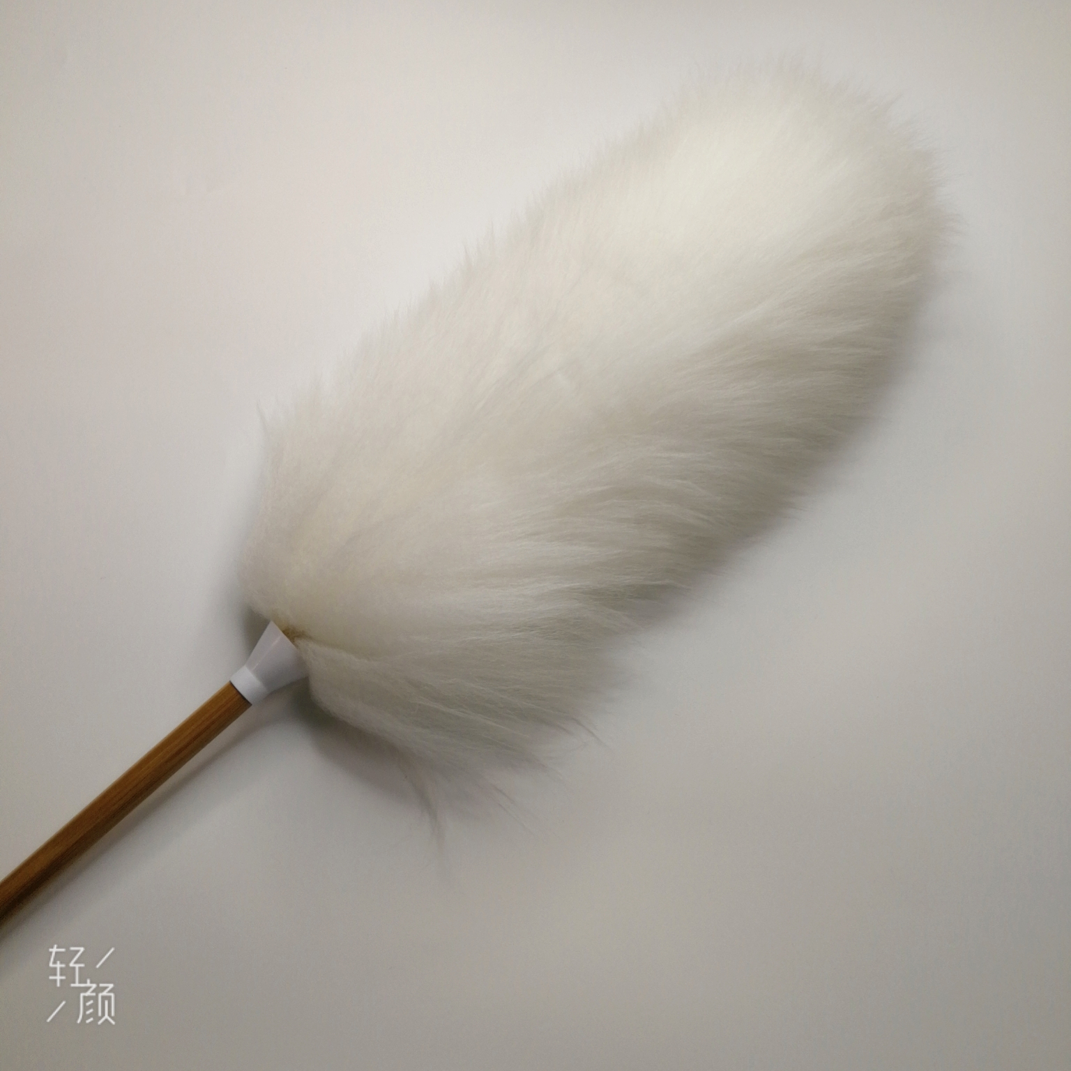 #16301 WD real wool duster for car care