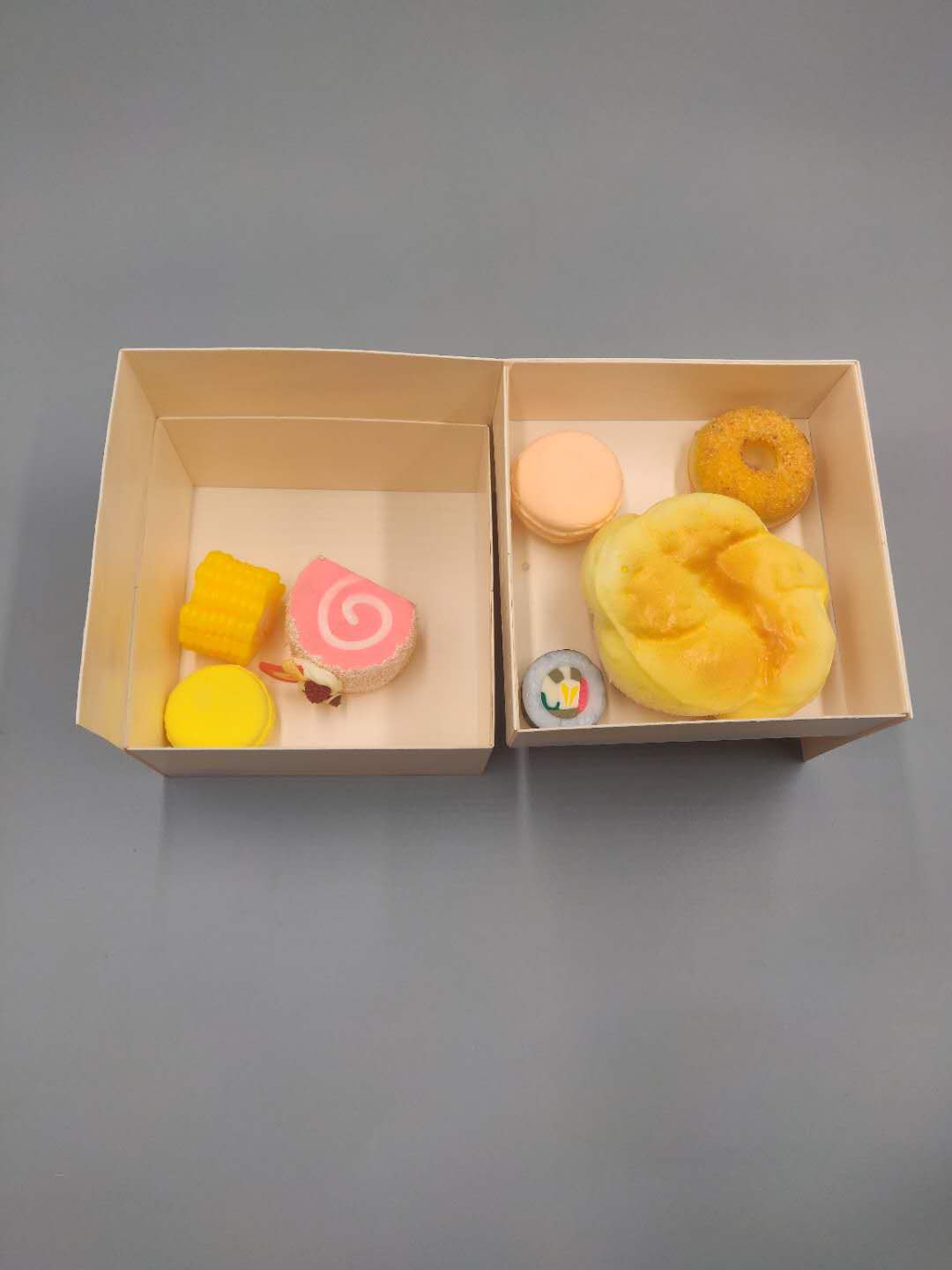 Multi-functional lunch box explosive collapsable