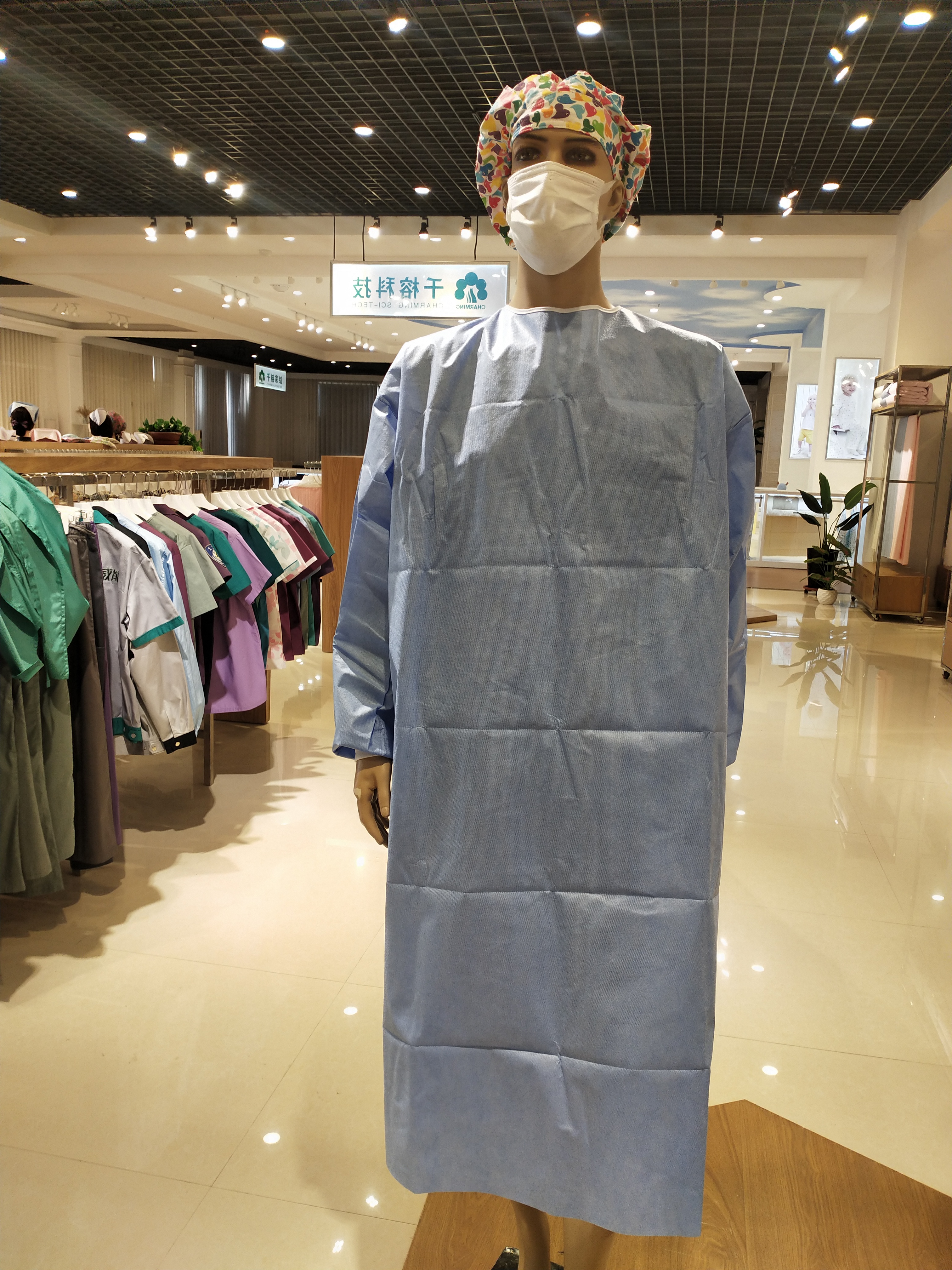 Disposable Isolation Clothes in safety clothing Waterproof Isolation Cover Gown Clothes