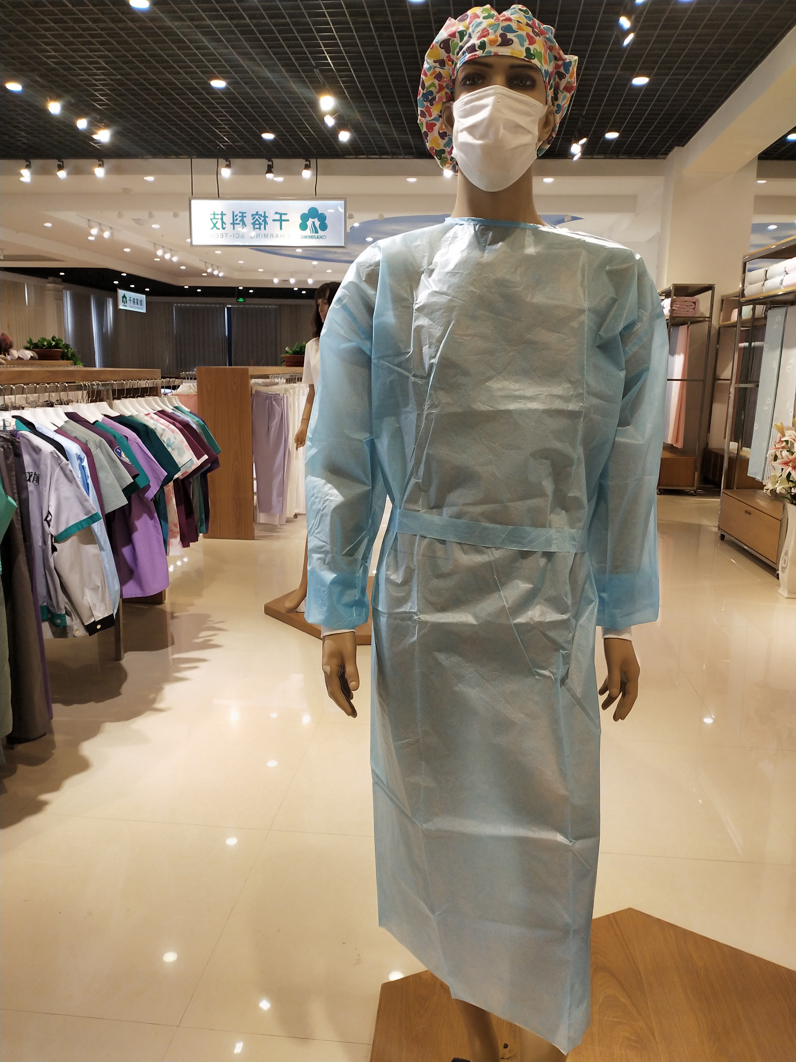 Disposable Isolation Clothes in safety clothing Waterproof Isolation