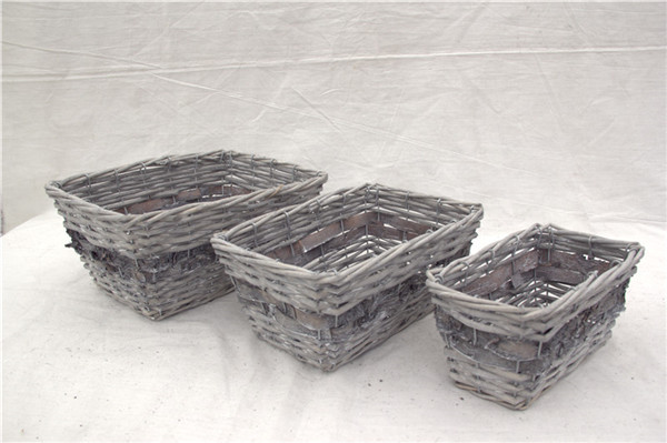 Wicker basket