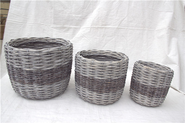Wicker basket