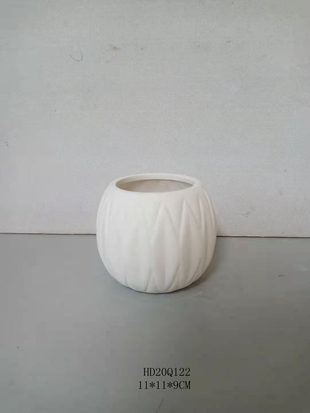 geometry design ceramic plant pot