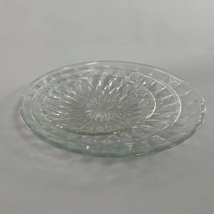 glass plate and bowl