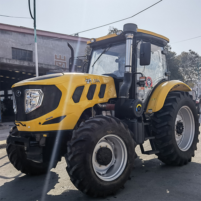 QLN-1504 Tractor