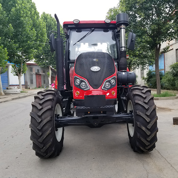 QLN-1254 wheeled tractor