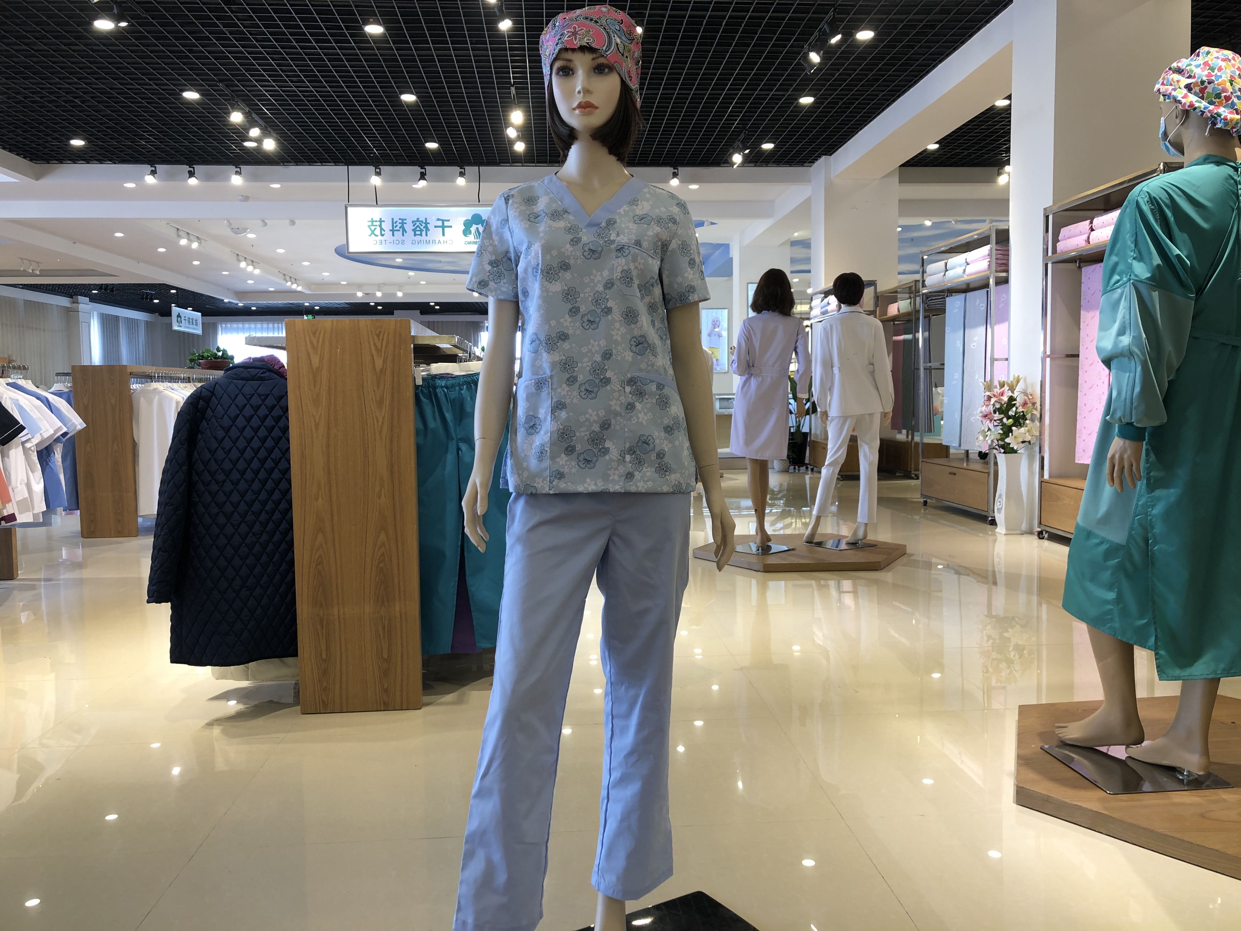 new style printed medical scrub