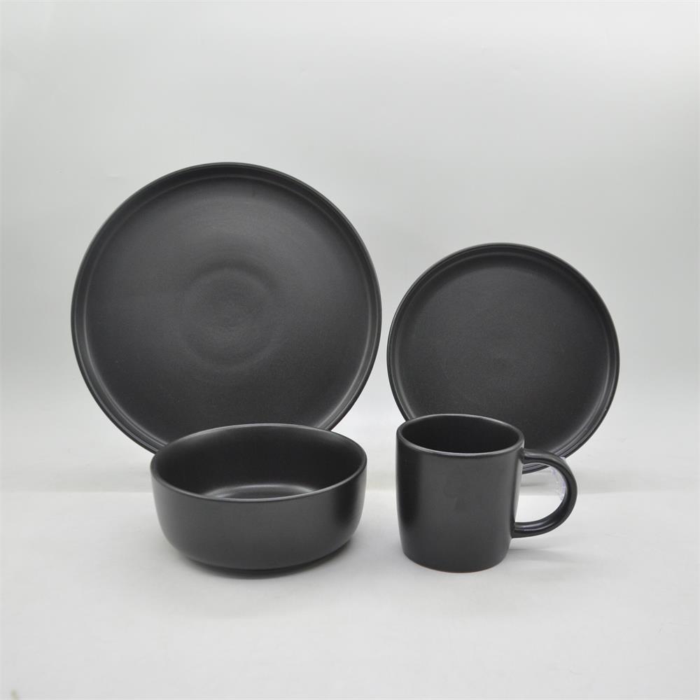 Matte color glaze 16pcs dinnerware set Japanese ceramic tableware set