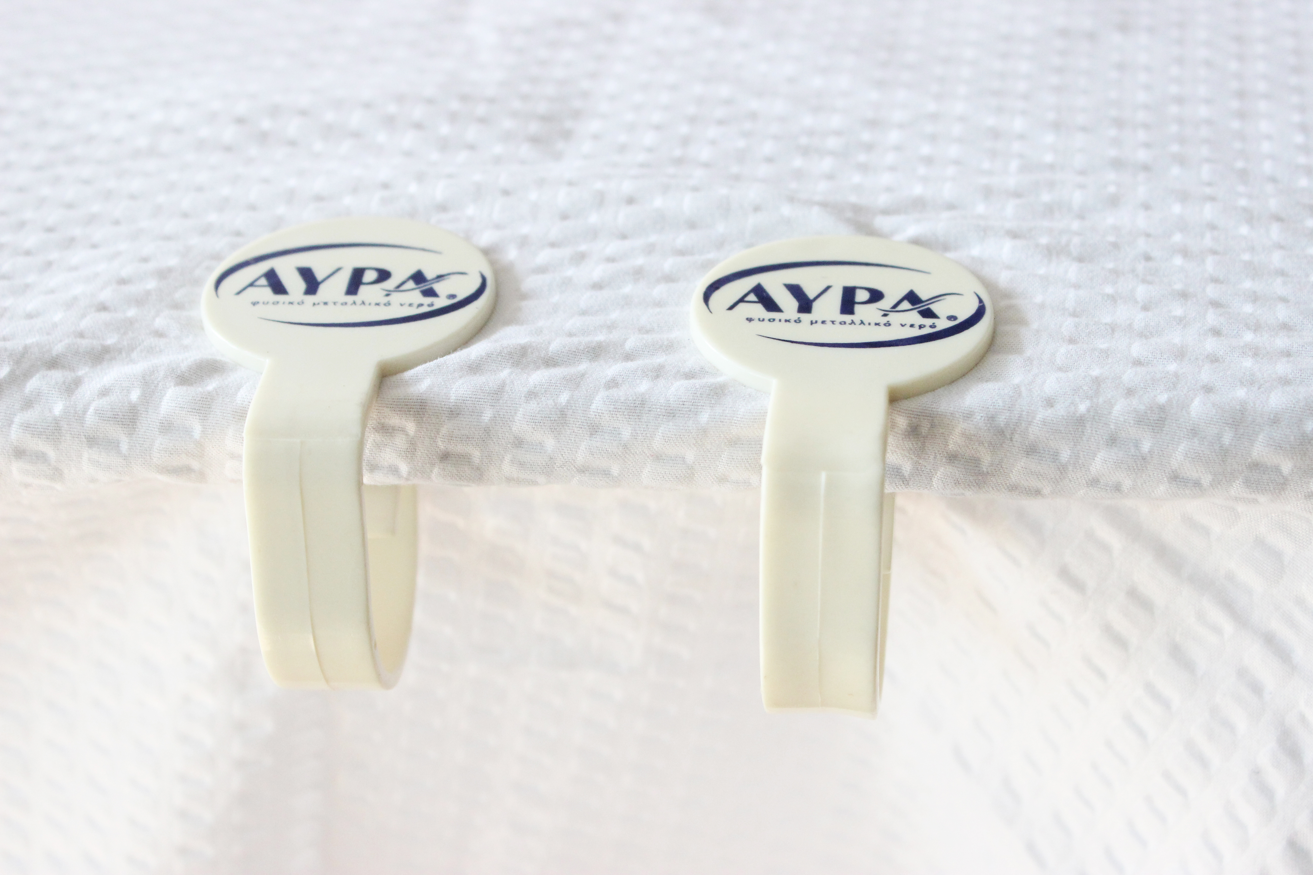 4PCS Table cloth clips