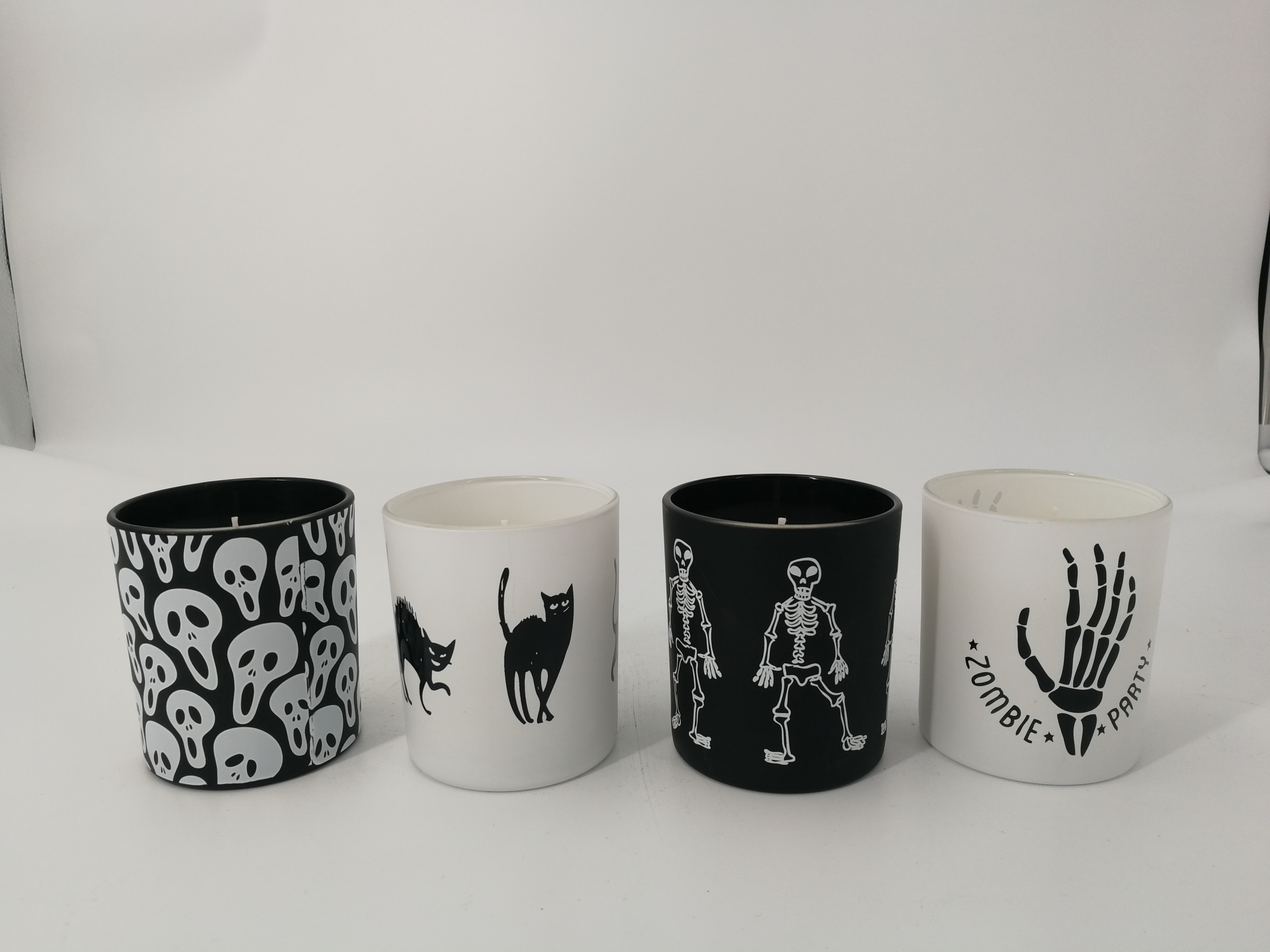 Glass cup candle