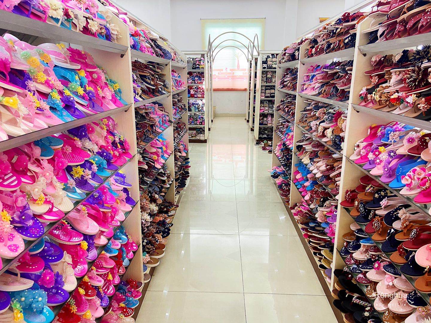 Jieyang Rongcheng District Ronghua Shoe Industry Co., Ltd. – soft slippers 3