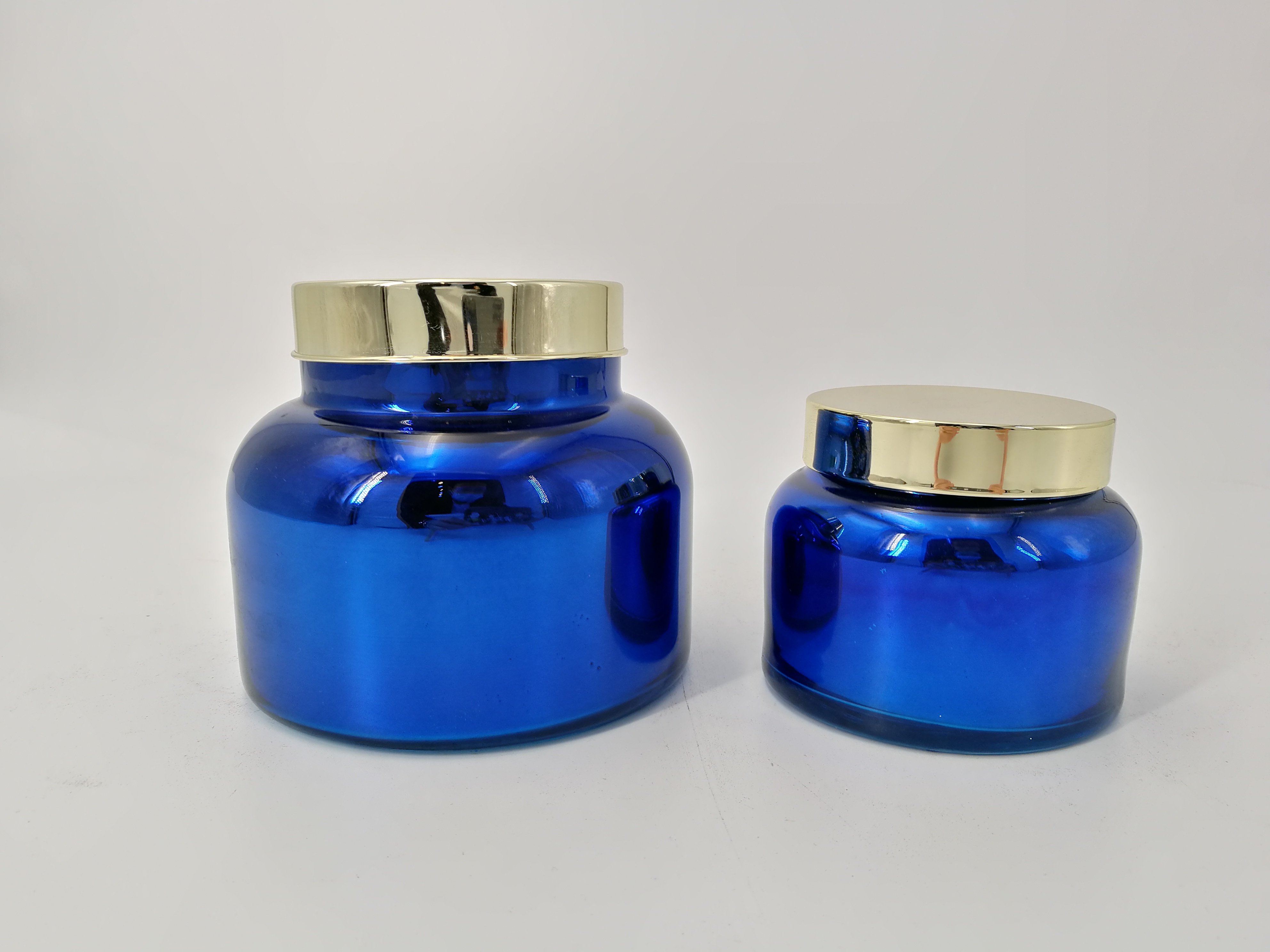 Glass cup candle