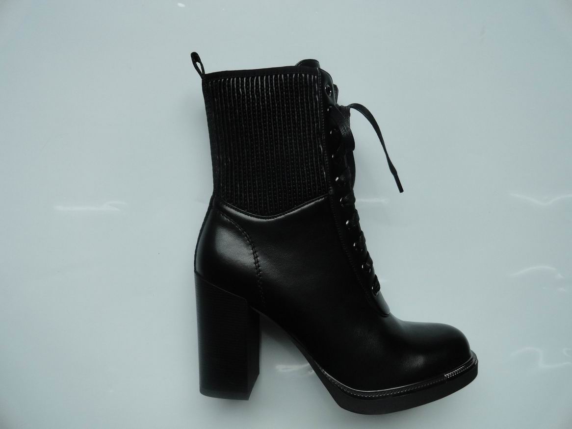 Lady Short Boots