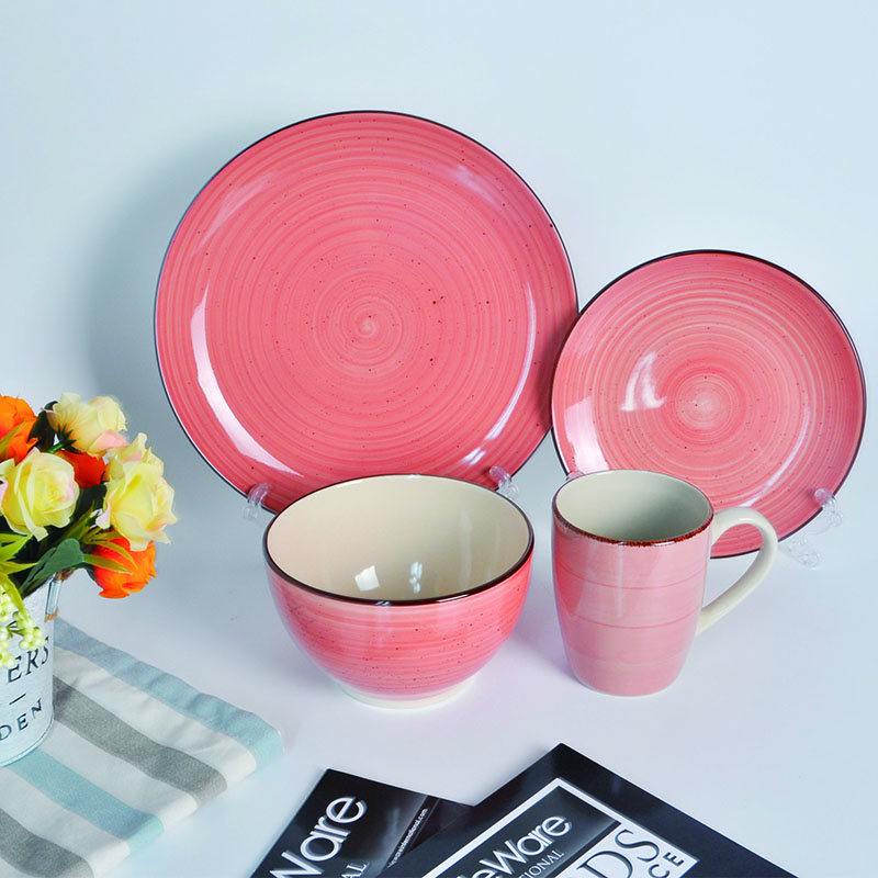 Hand painted dinner table set with eyelash edges
