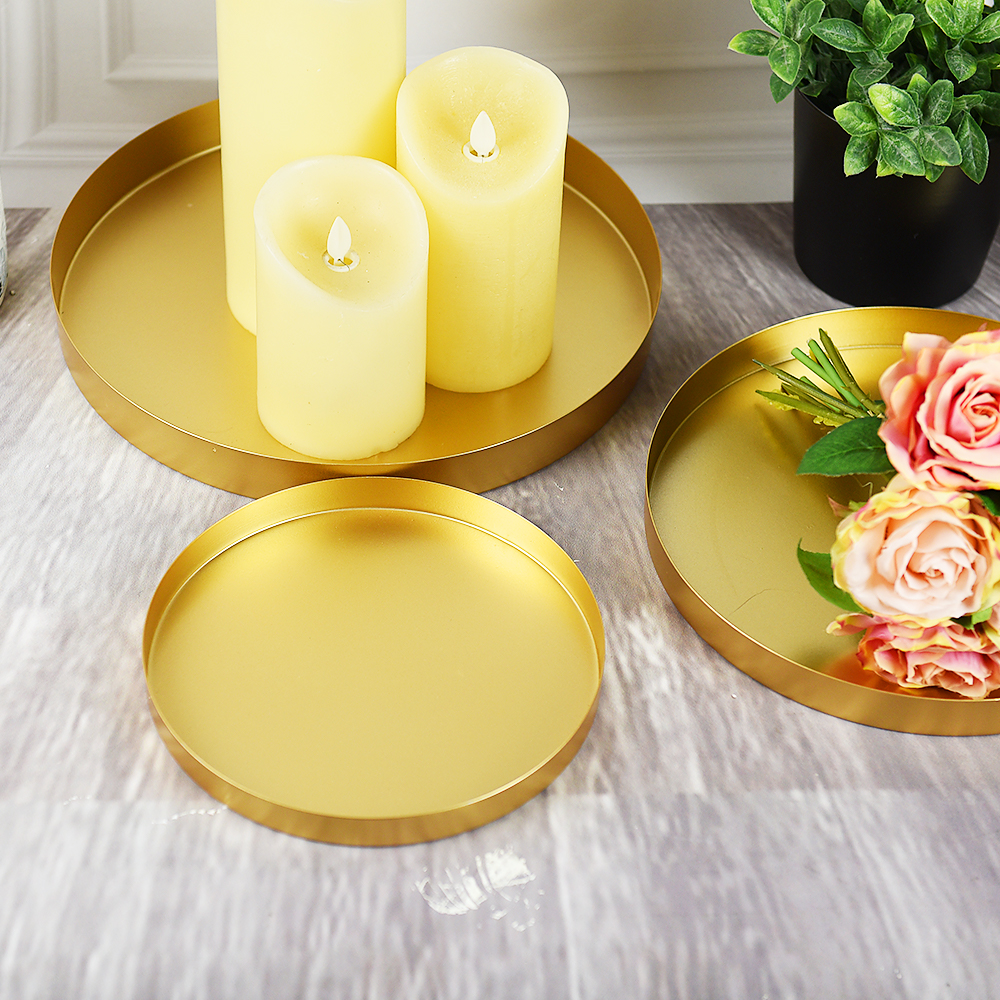 Round shape metal candle holder
