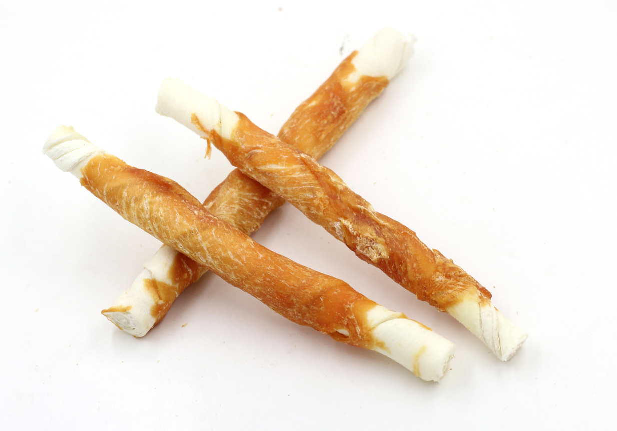 Bleached Rawhide Twist Sticks Wrapped Chicken