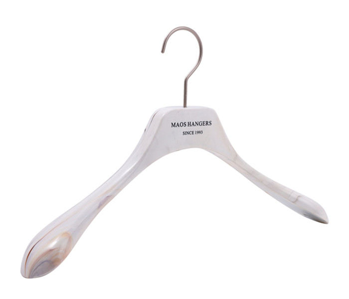 white plastic marble hanger for heavy clothes