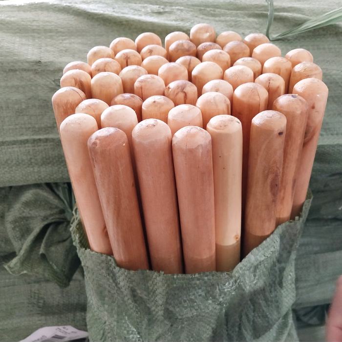 varnish wooden broom stick