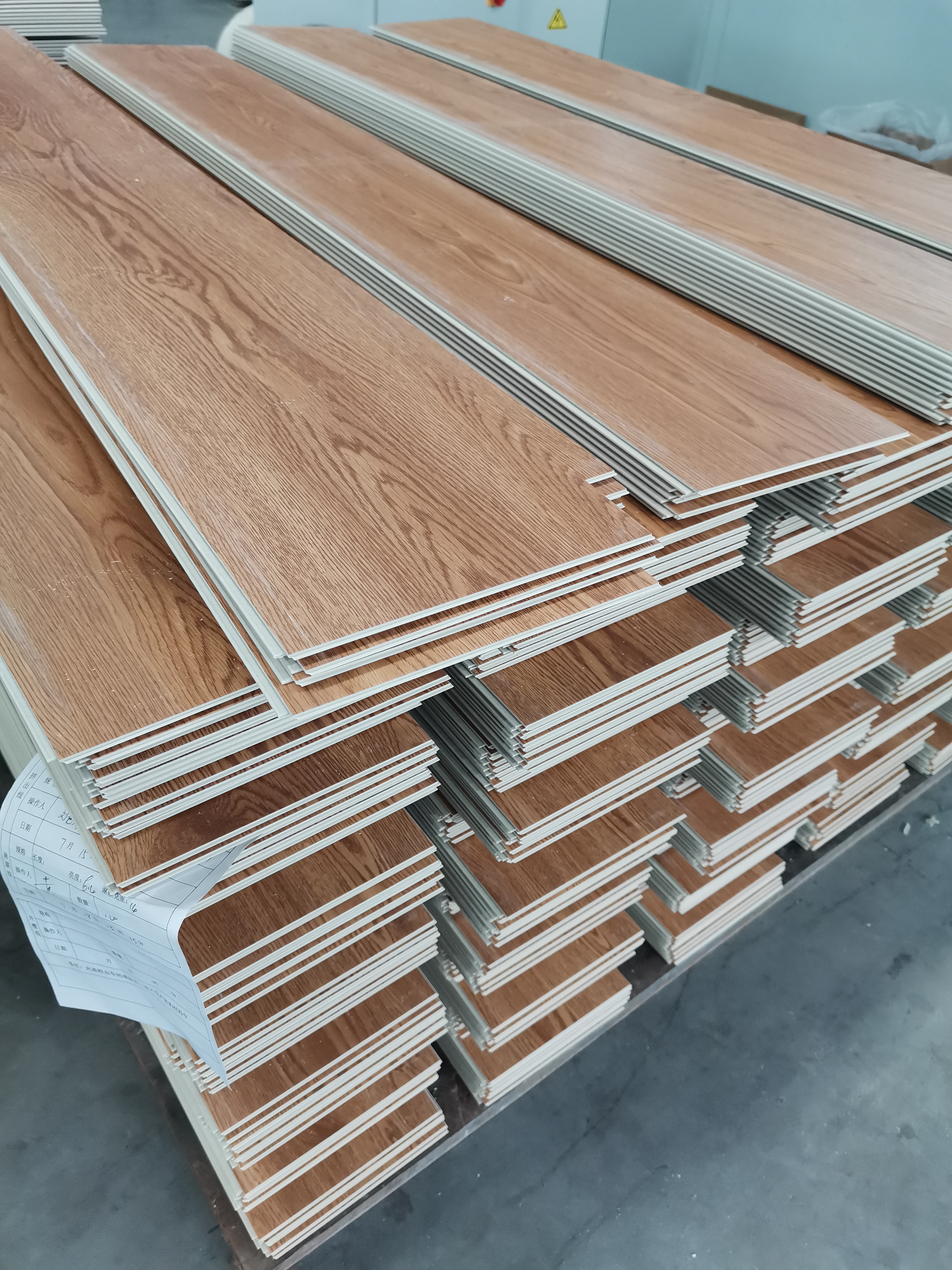 wood pattern 20 GP plank vinyl flooring SPC Click plastic flooring