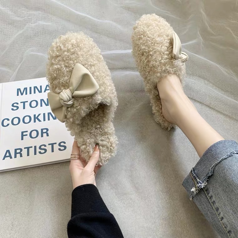 slippers