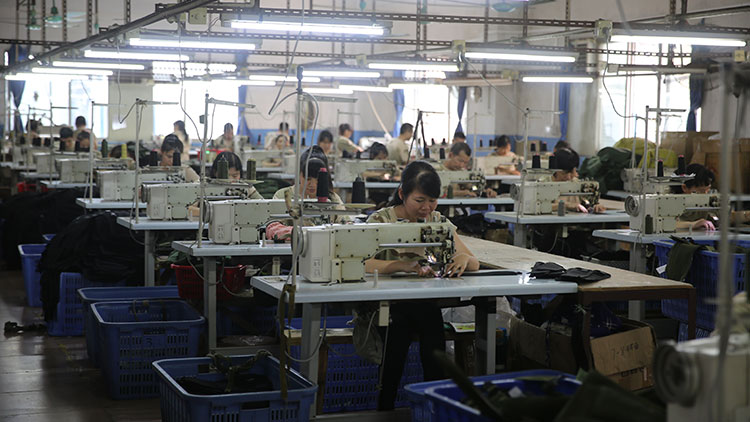 Guangzhou Kaimaisheng Tourism Products Co., Ltd. – safety vests 2