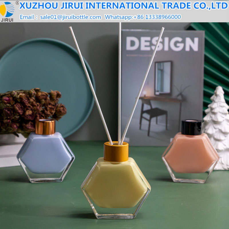Hexagonal inner spray color glass screw mouth aroma diffuser bottle 80ml