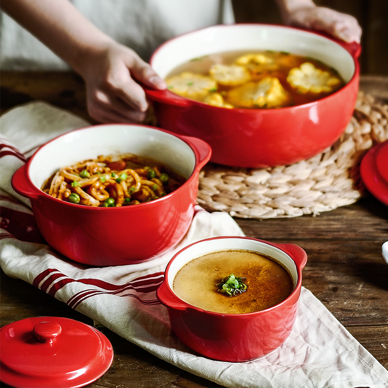 The Red Round Casserole