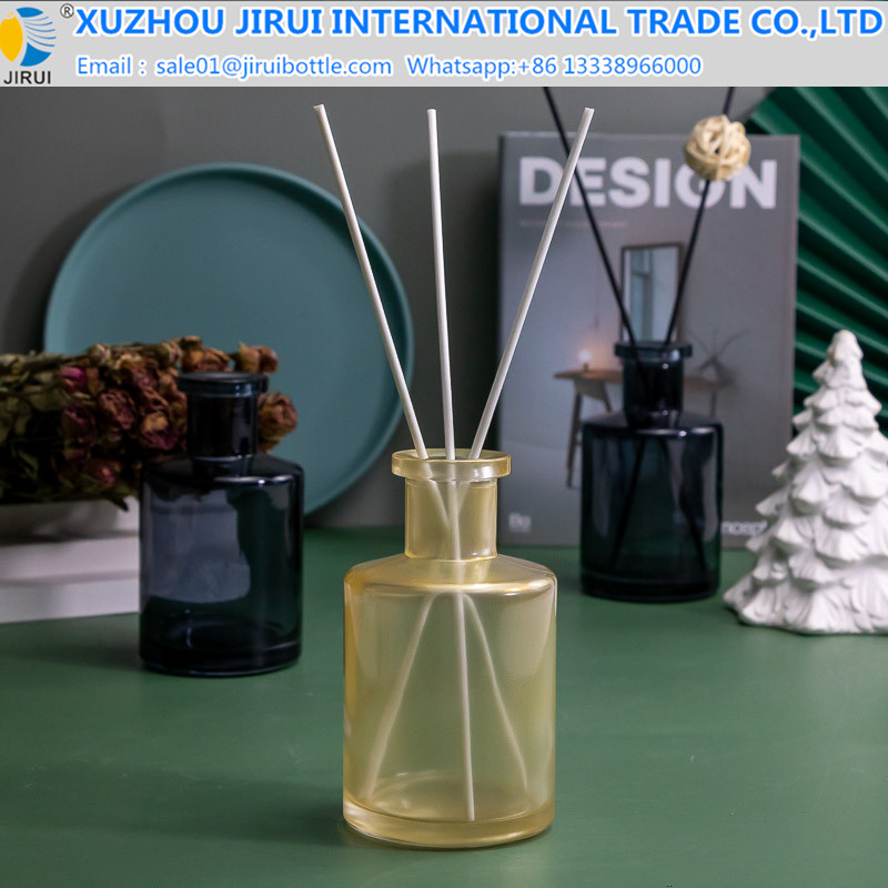 Round glass bottle vase diffuser bottle 200ml