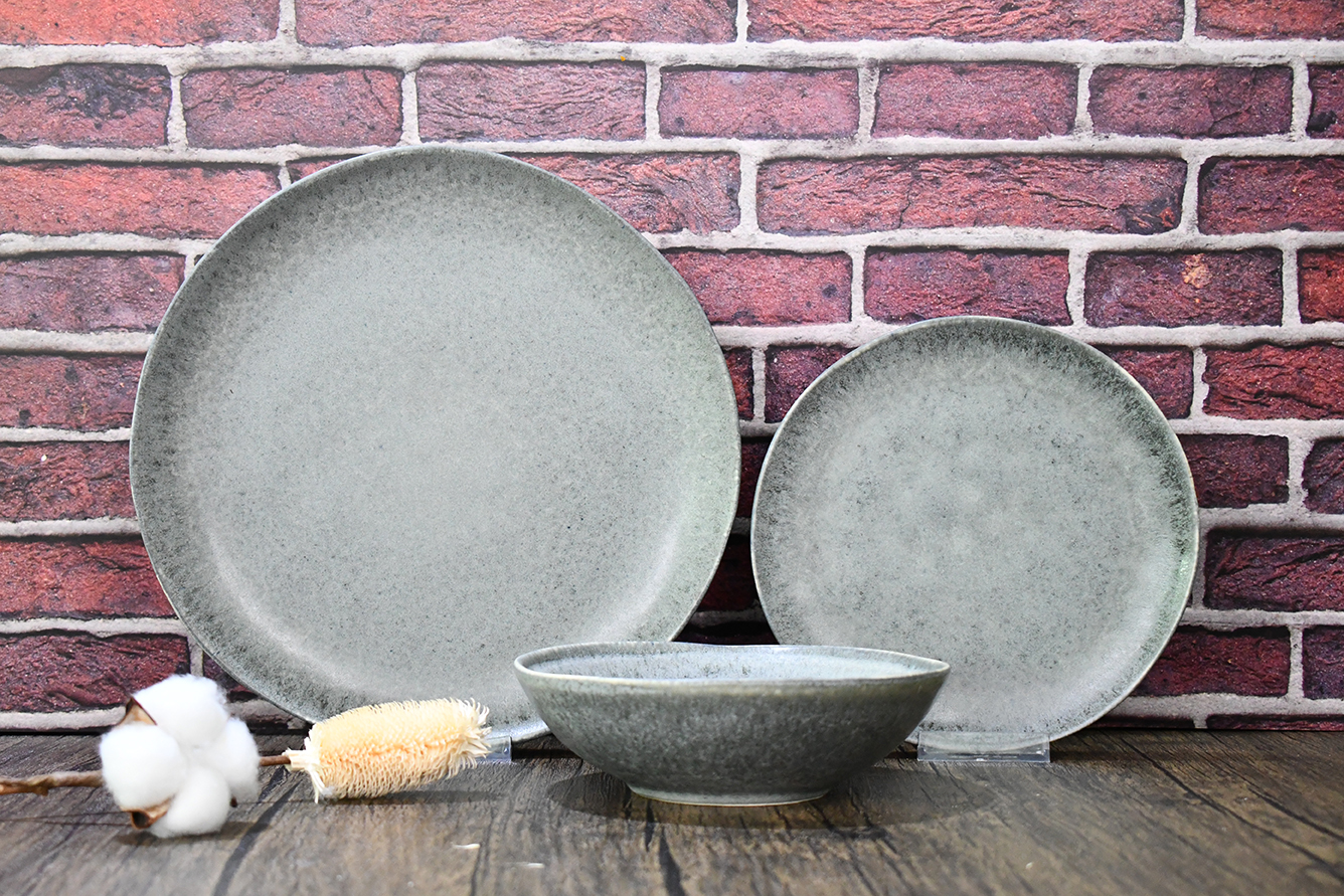 Matt Finish Stonware Dinner Set