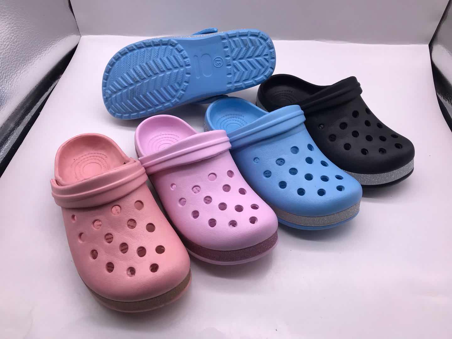 QUANZHOU TIANXIE TRADE CO.,LTD – Leather sandal 2