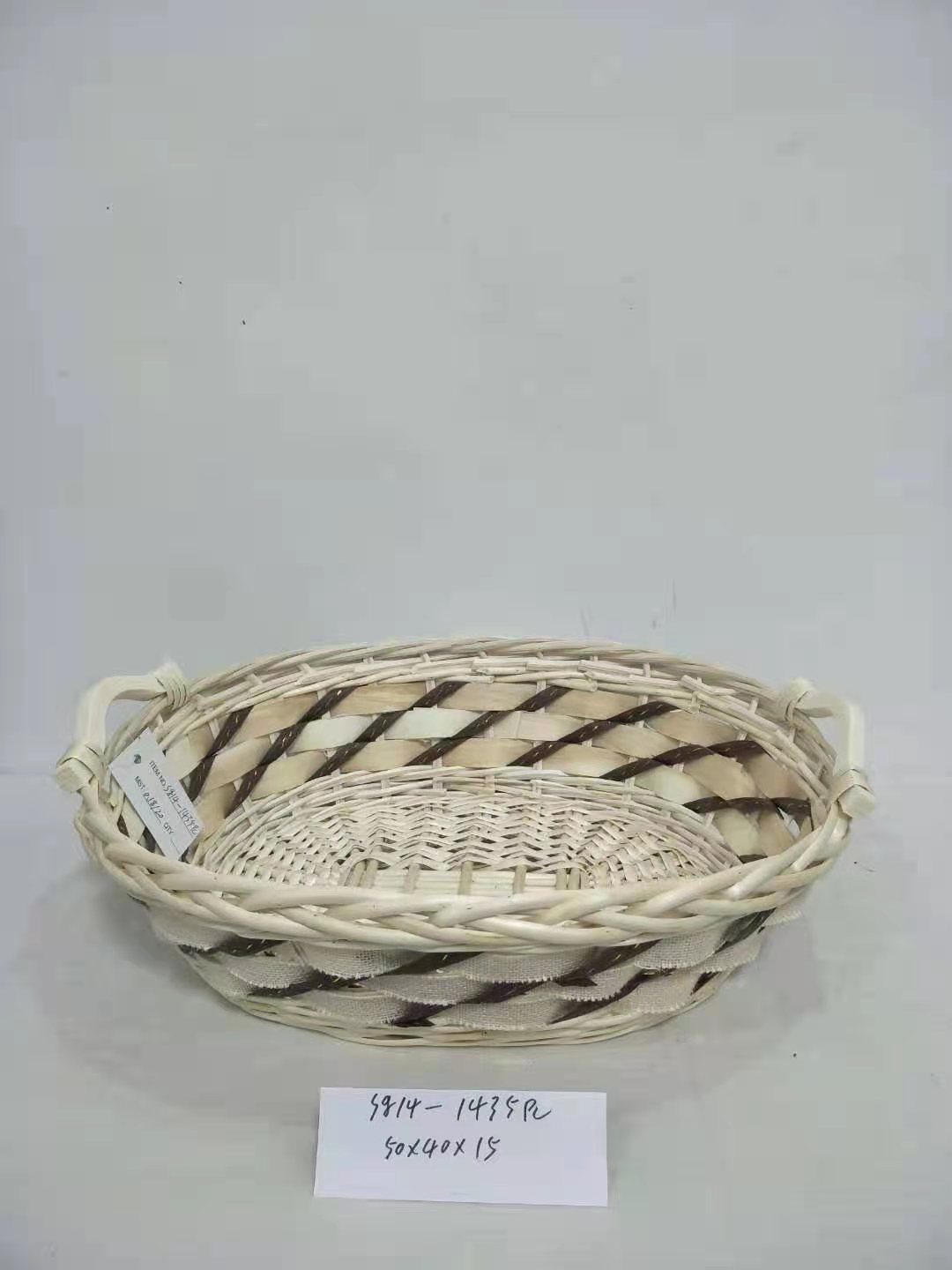 Kingwillow gift tray hot selling Christmas gift wicker storage fruit basket tray storage tray