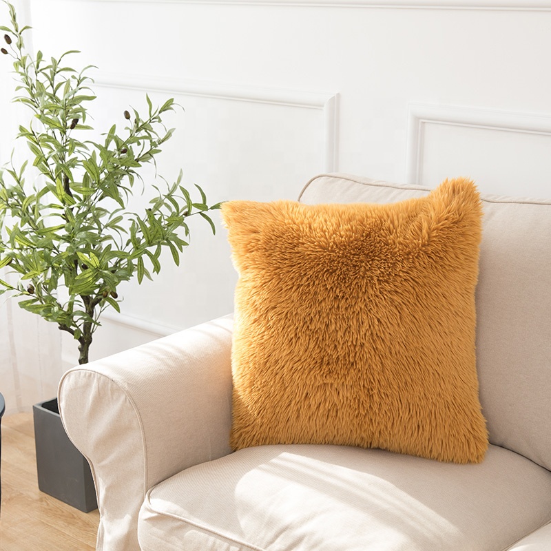 Custom Faux Fur Throw PillowCase Cushion For Sofa Decor Alpaca fur throw pillow for Couch