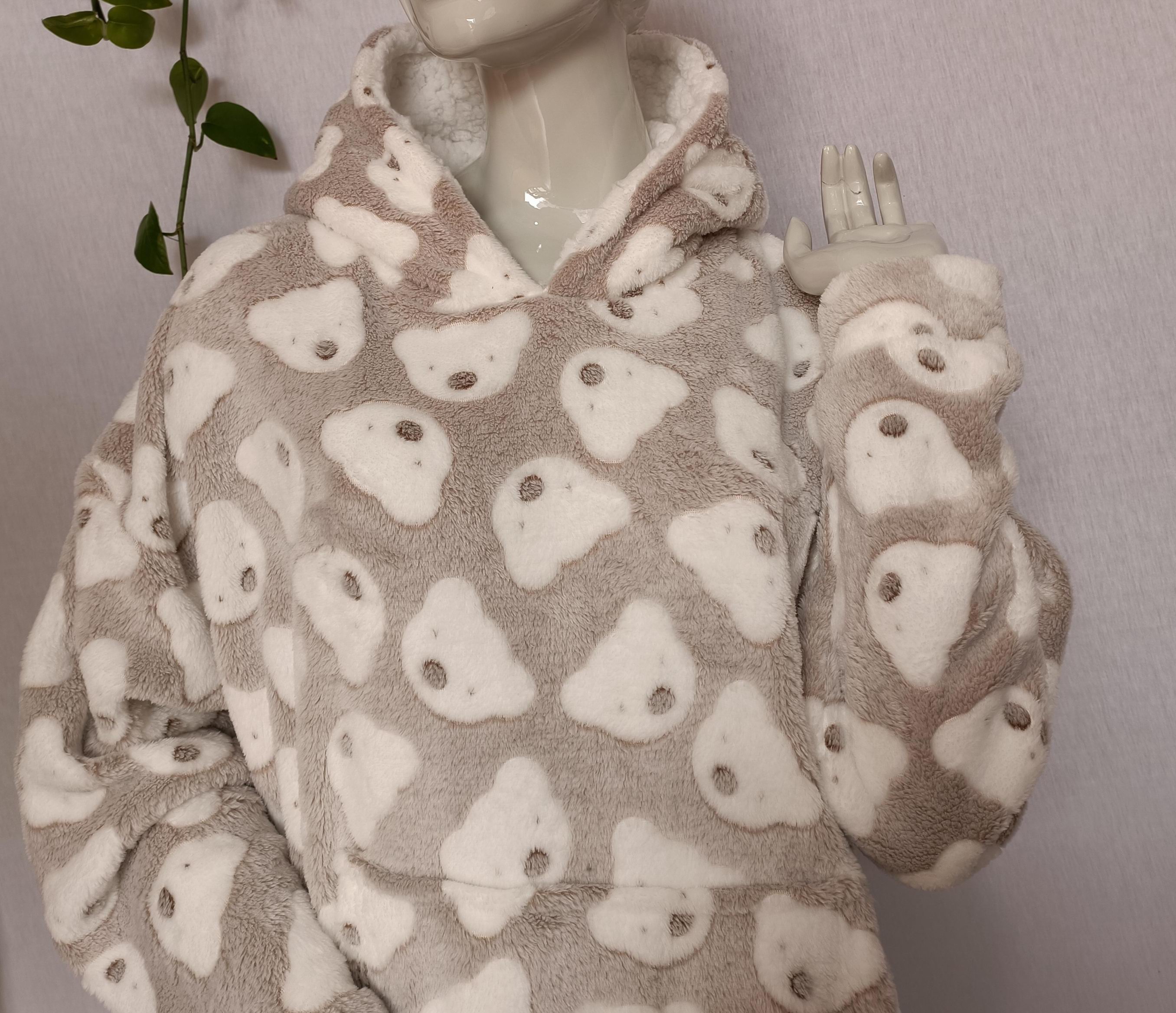 snuggle hoody