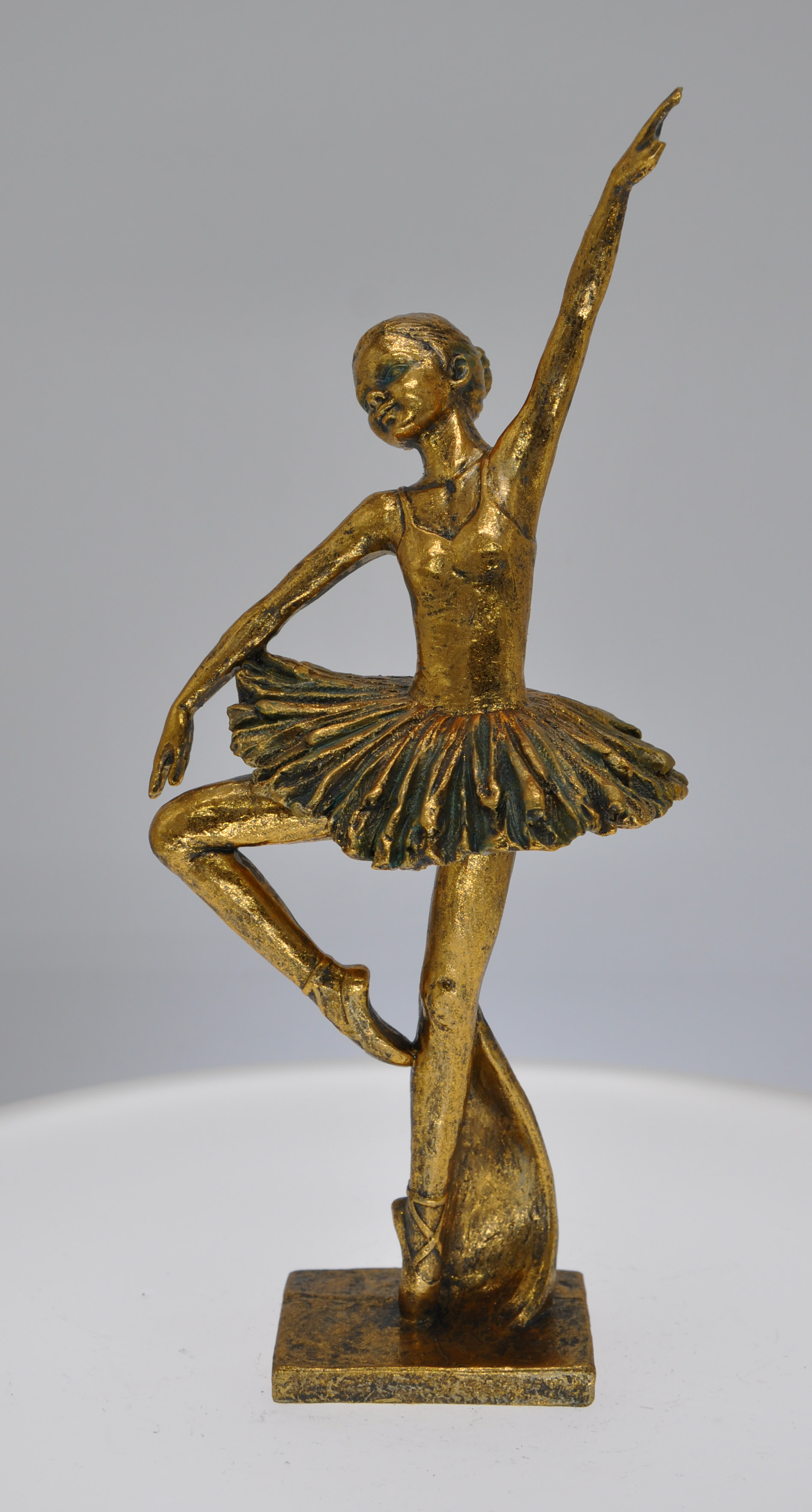 Polyresin Figurine - Ballerina