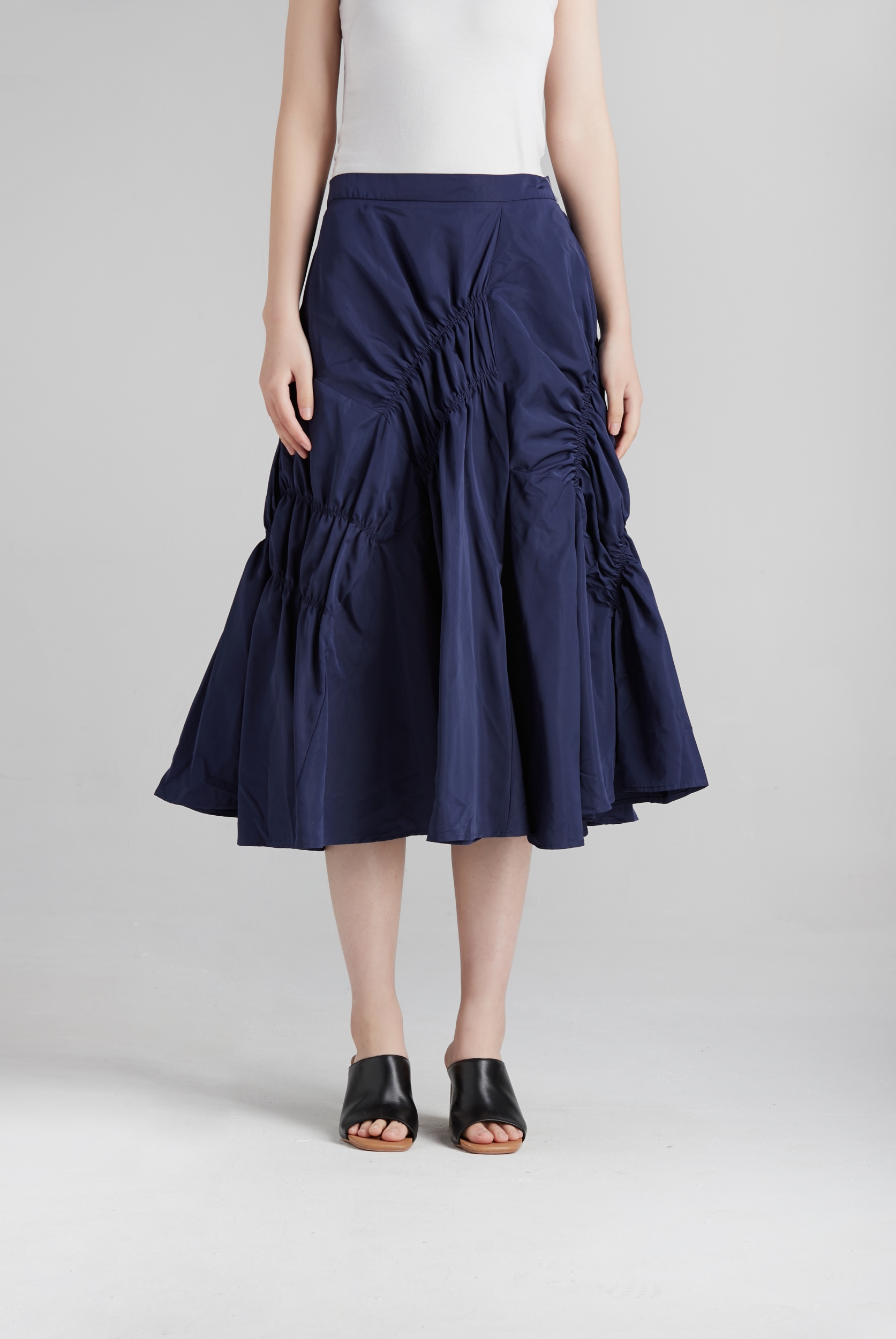 Women long asymmetry skirt
