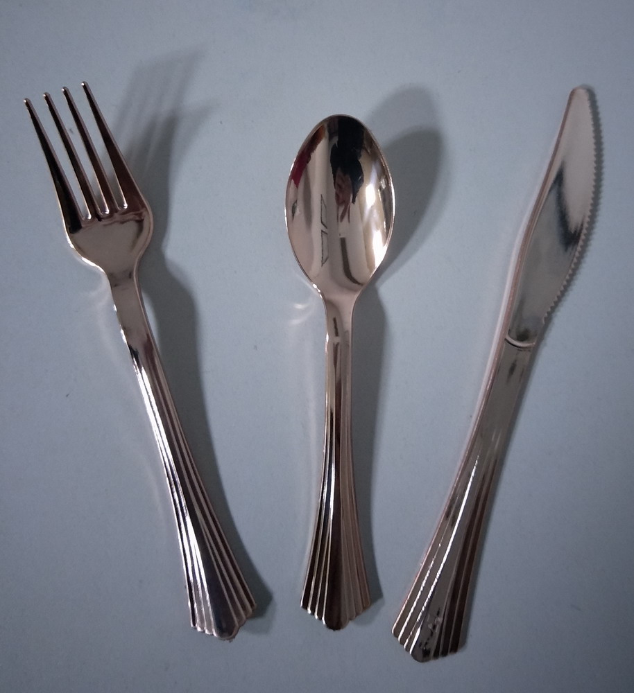 Spray PS combo cutlery (Knife,fork & spoon), Gold.Rose gold,Silver color