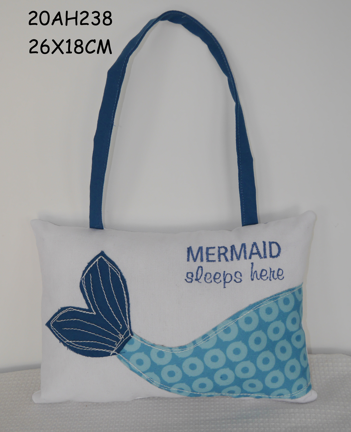 JIAXING AILEEN HOMEWARES DESIGN CO., LTD. – portarretrato 3