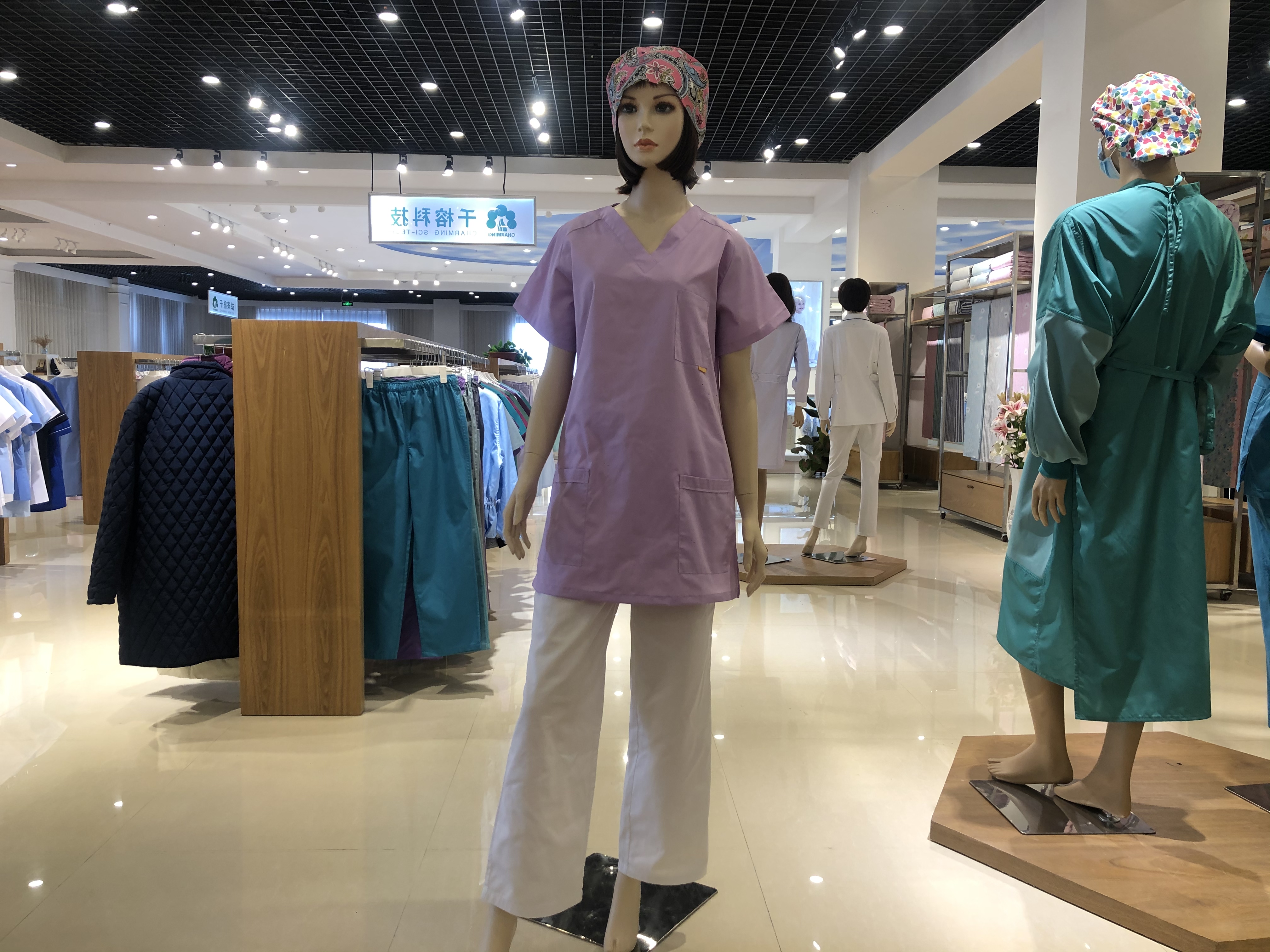 charming fashion style female design hospital staff uniforms scrub set