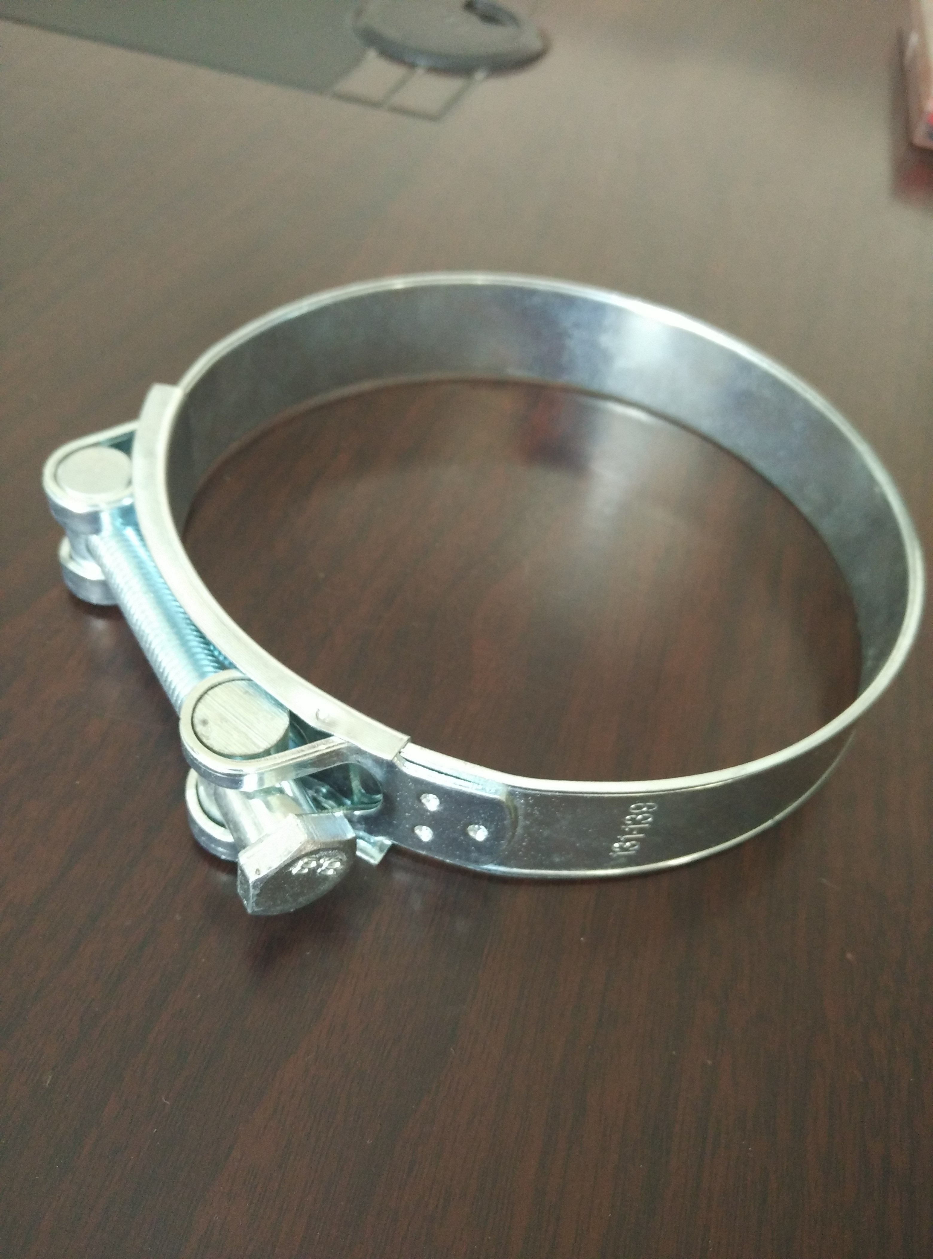 Single Bolt Heavy duty hose clamp W1