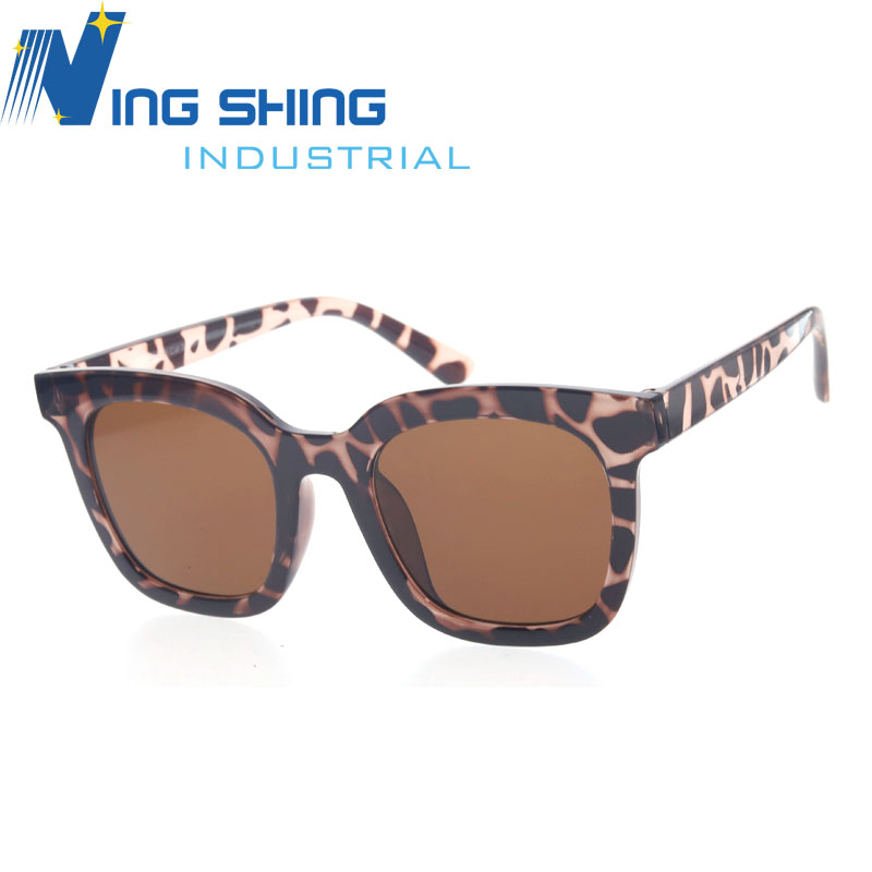 2021 Fashion Designer Sunglasses Men Women