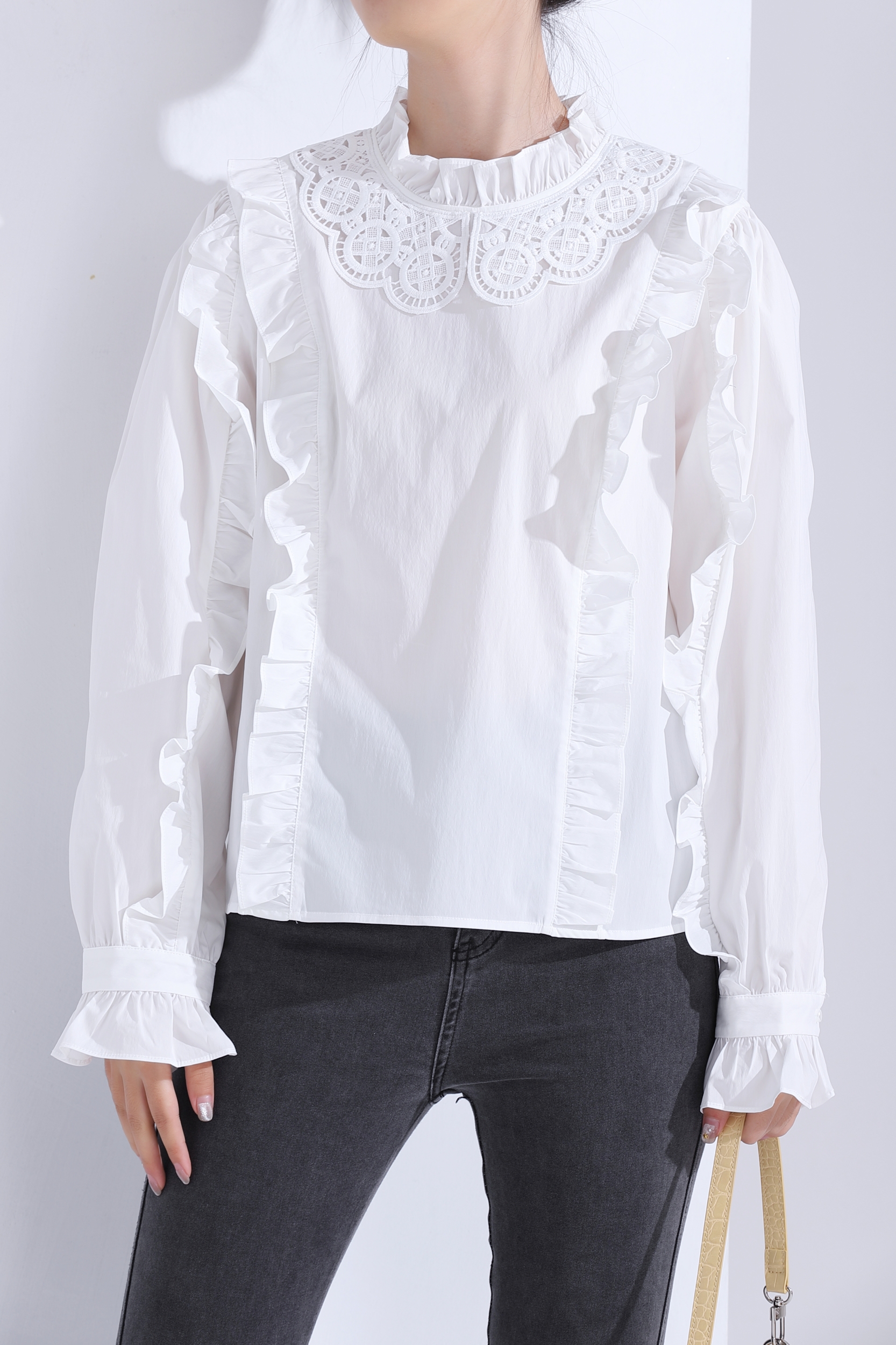 Women lace ruffled blouse