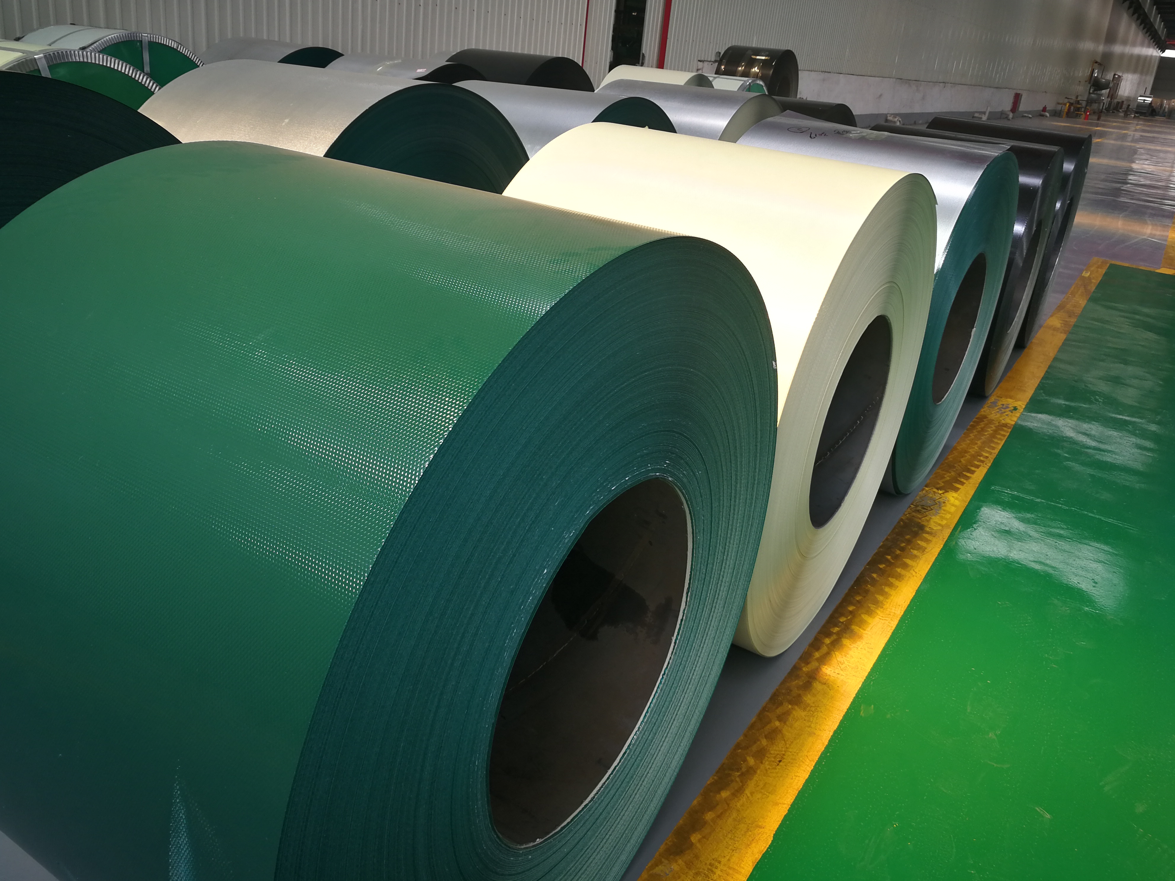 Manufacturer 0.12-4.0mm PPGI PPGL color coated Sheet Plate Prepainted Galvanized Steel Coil