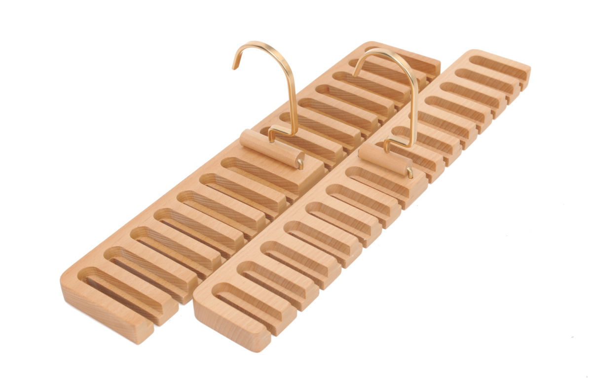KINDOME Amazon Hot Sale Gold Hook Wooden Belt Organizer Display