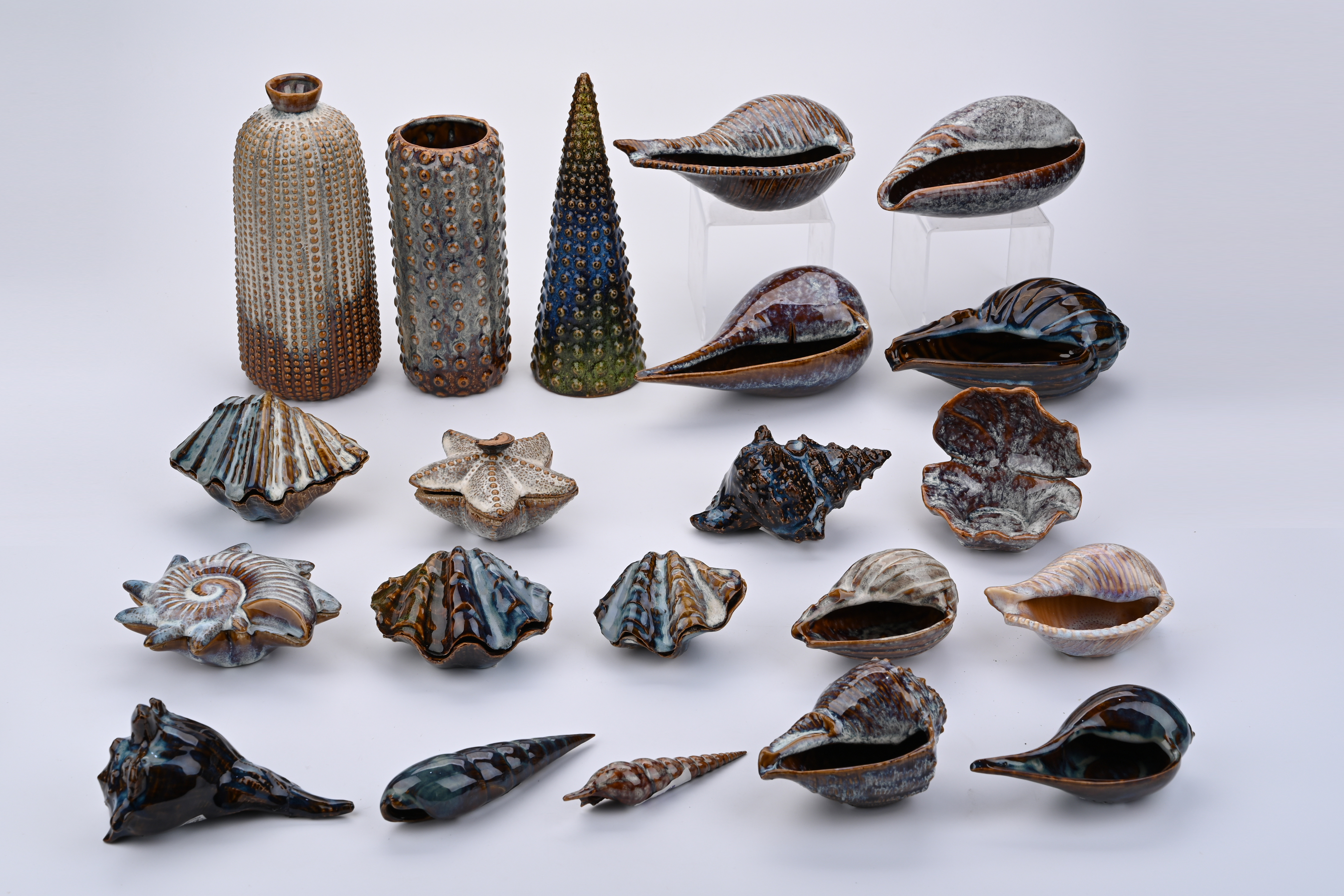 Marine furnishing articles