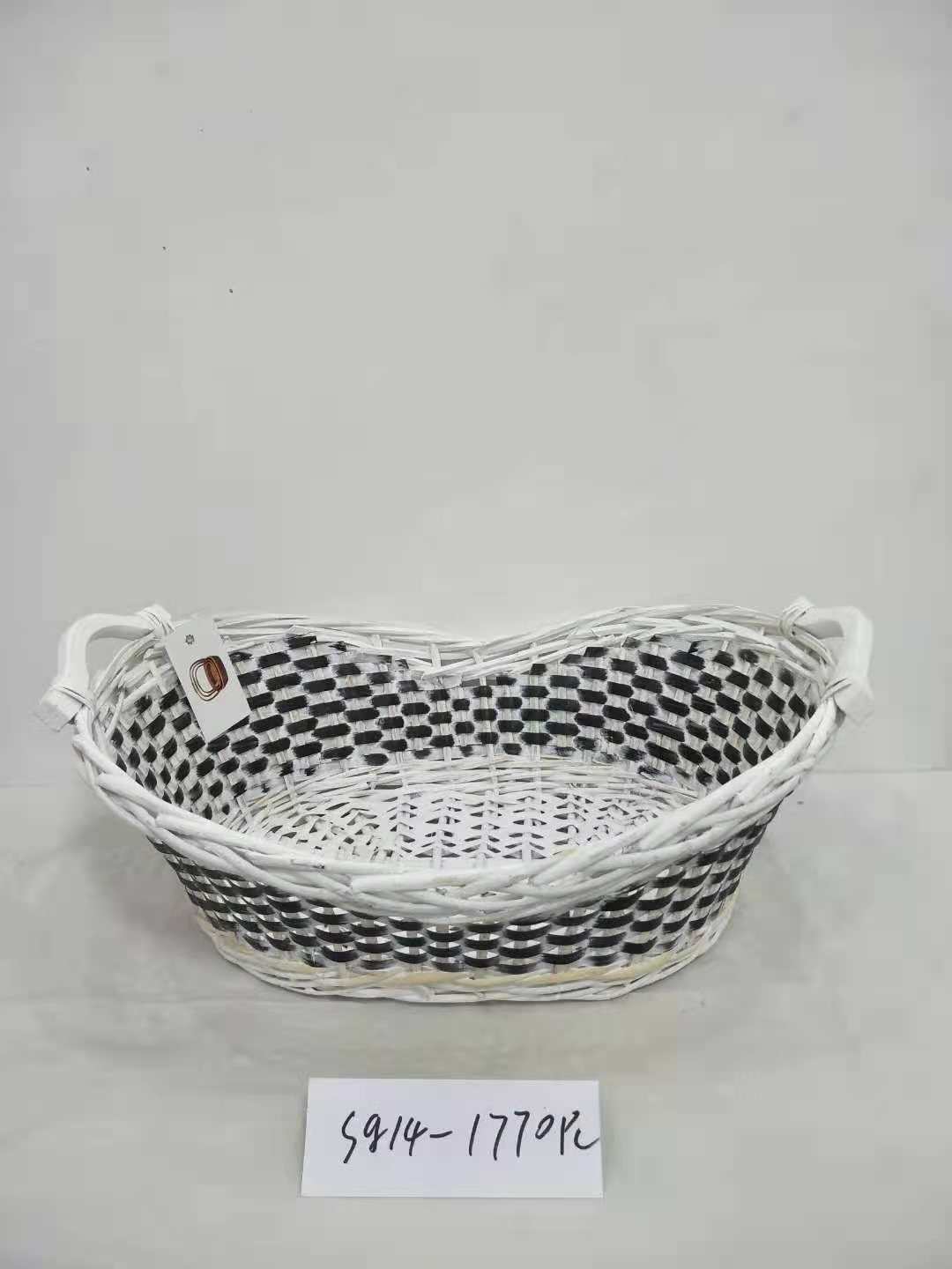 Kingwillow gift tray hot selling Christmas gift wicker storage fruit basket tray storage tray