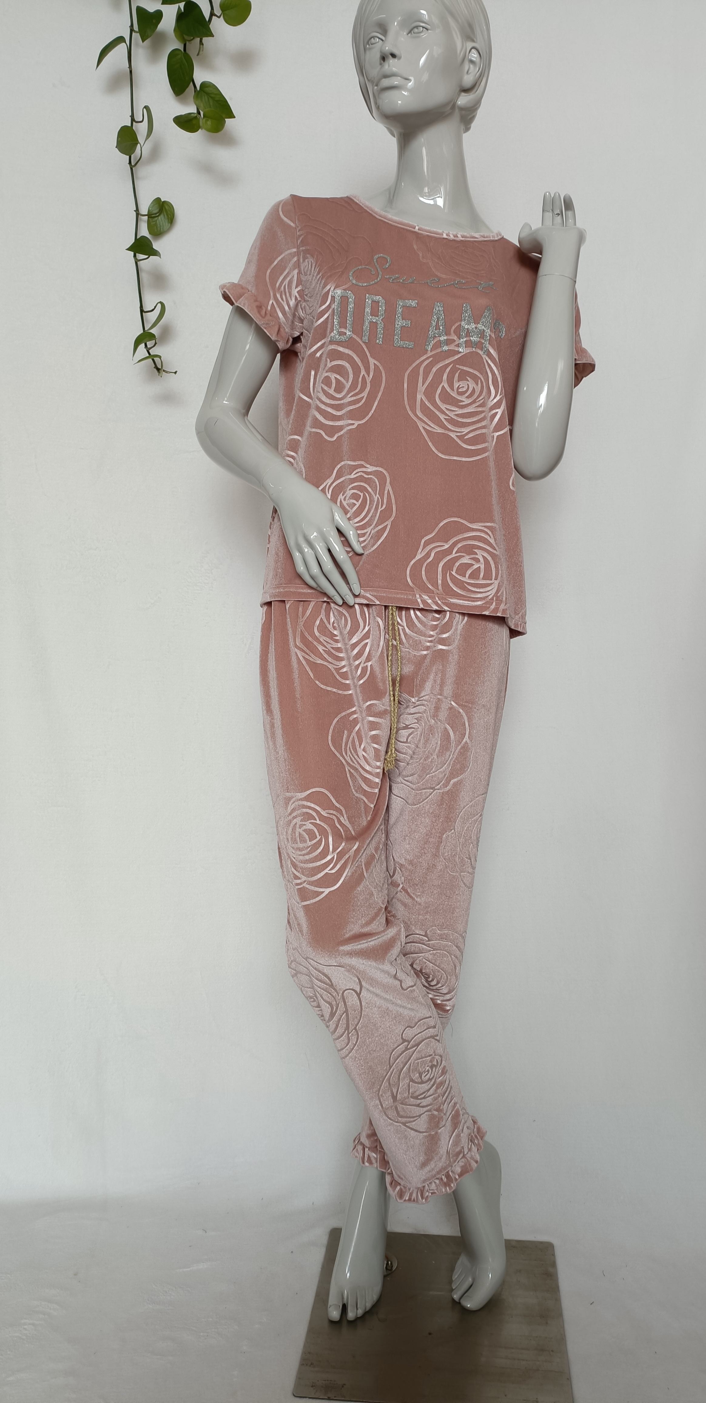 Pajama Set / Loungewear