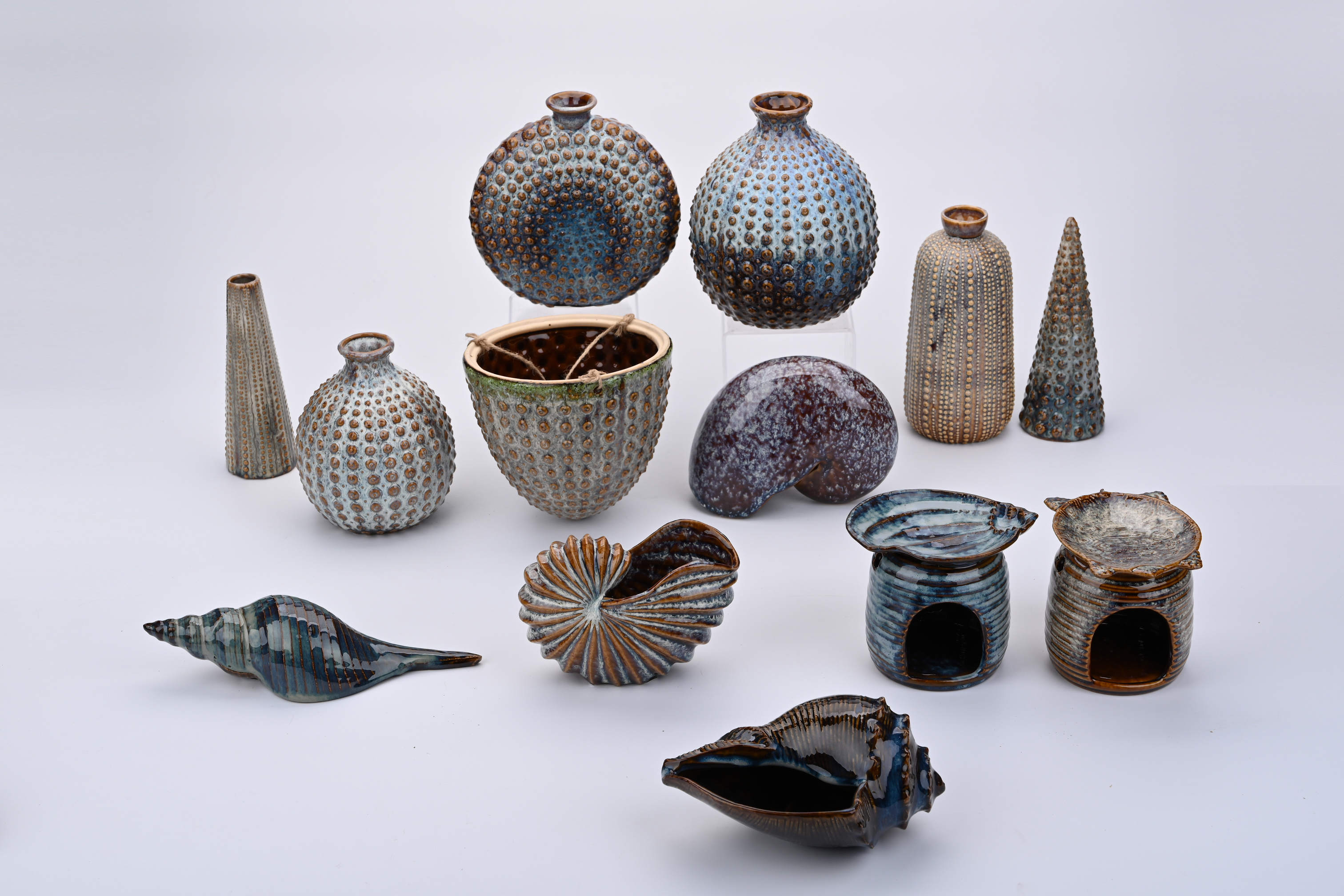 Marine furnishing articles