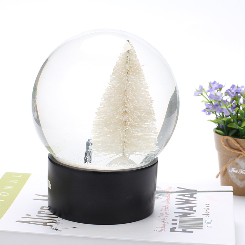 Christmas tree snow globe