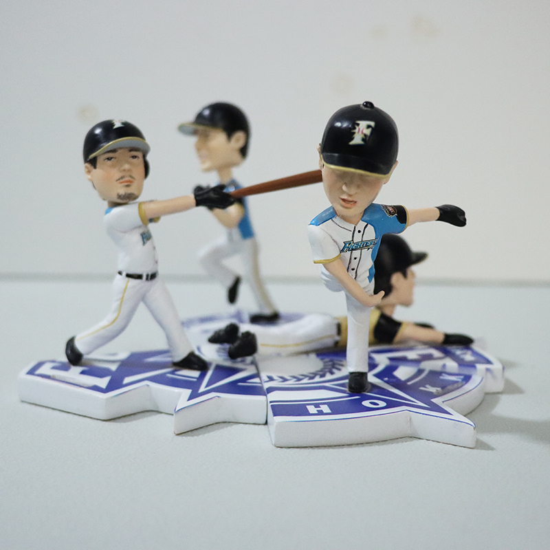 Resin baseball player bobble head